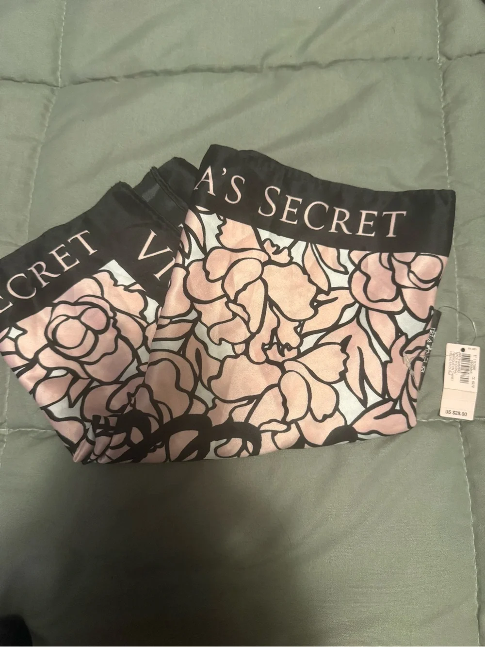 Victoria's Secret Satin Square Scarf Floral Logo Pink Black White 25inches nwt.